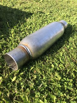 Jeep Cherokee muffler. Like new