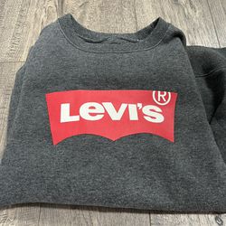 Levi’s Crew Neck
