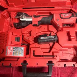 Milwaukee 2672-21 M18 Cable Cutter