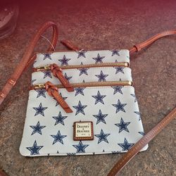 DONNEY AND BOURKE SHOULDER PURSED 