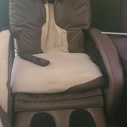 iMedic 380 OS 7805 Massage Chair for Sale in San Antonio TX