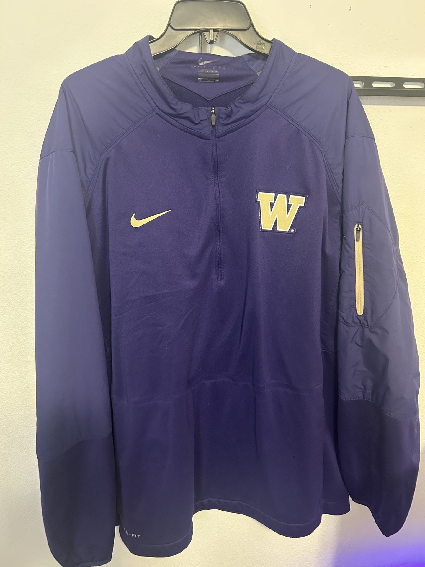 Nike Mens Washington Huskies Dri Fit Sideline Jacket 1/4 Zip Used 2XL Purple 2X