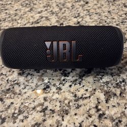 Jbl Flip 6 Speaker  New Without Box