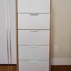 Ikea askvoll  5-drawer dresser