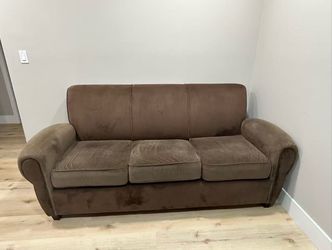 Brown 3-Seat Sofa – Great Condition – 81” Wide