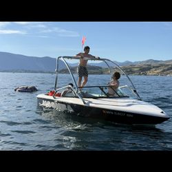 1998 Moomba Kanga Wakeboard Boat 5.7 V8