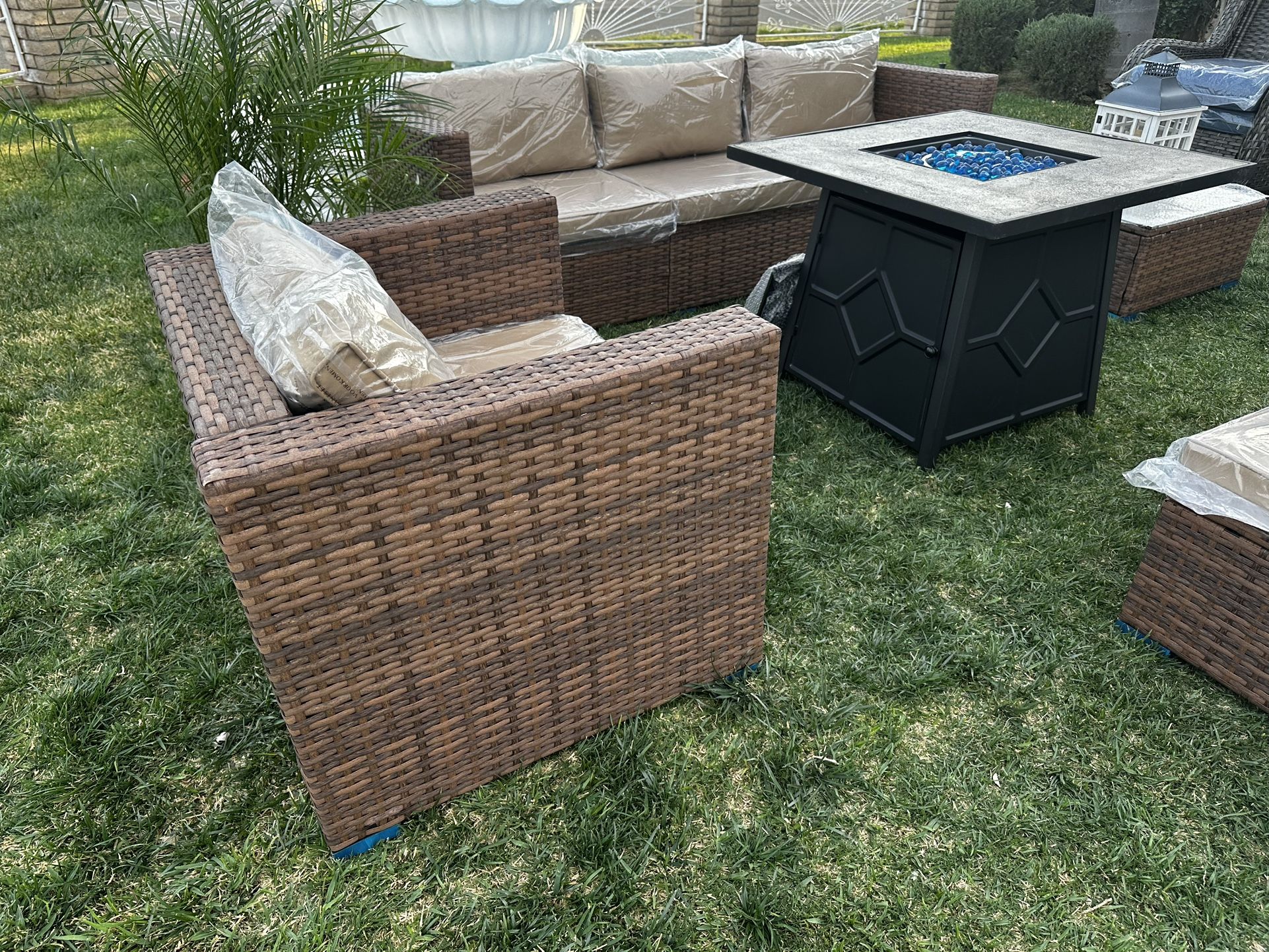 brand new patio set with fire pit propane