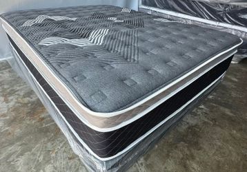 King 12in Oasis Thermal Comfort Europillow Top Mattress