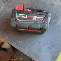 M18 Milwaukee Red Lithium Battery