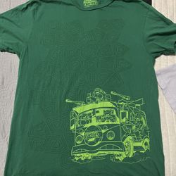 Teenage Mutant Ninja Turtles T-Shirt Size Large Loot Wear Loot Crate TMNT Van