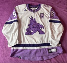 Arizona Coyotes Howler 2022 Hockey Fights Cancer Jersey Size 54 MIC