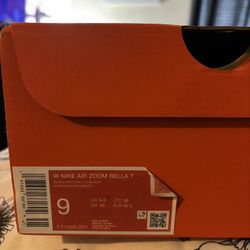 Nike Leopard Print Women’s Size 9