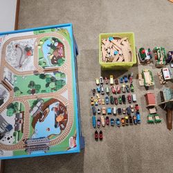 Thomas And Friends Full Train Set With Table