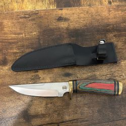 KNIFE BRAND NEW $45 PICKUP GRAND PRARIE TX ONLY SERIOUS BUYERS PLEASE