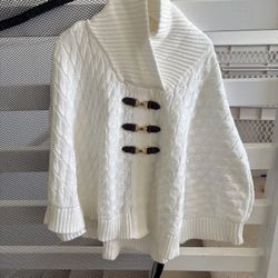 Girls Gymboree Pony Club Cream Poncho Cable Knit Sweater size M top cape sleeveless  Excellent condition  Comes from pet free smoke free home  Washed 