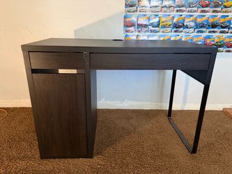 IKEA Micke Desk Black-Brown