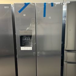 New Open Box Frigidaire Stainless Steel Side By side Refrigerator