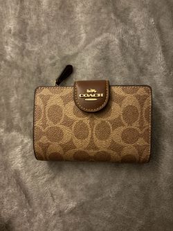Coach women’s wallet