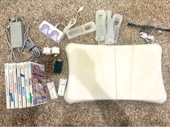 Nintendo Wii Games & Gear - Wii Fit Board, Mario Galaxy, Chargers