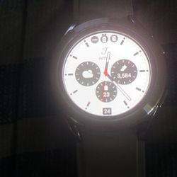 Samsung Watch. 