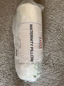 Brand New Adjustable And Detachable Maternity Pillow