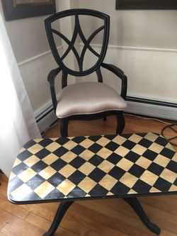 I have 2 very well made and in perfect condition arm chairs and distressed diamond table chairs are 30.00 each and the table is 25.00