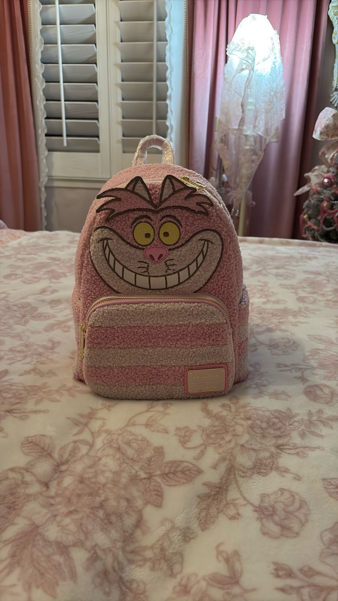 Cheshire Cat Disneyland Parks Loungefly Exclusive NWT Mini Backpack