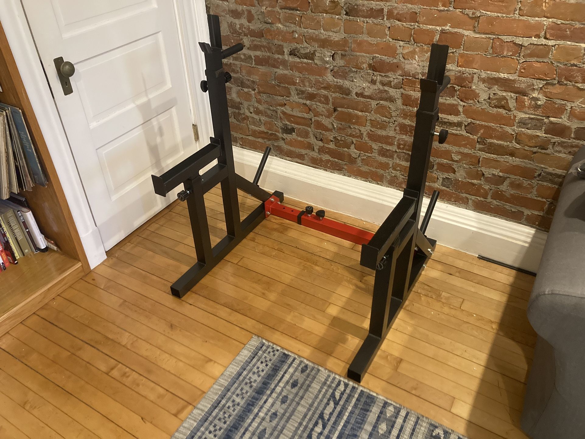 Squat rack / Bench Press