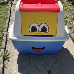 Toy box