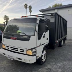2008 GMC W4500