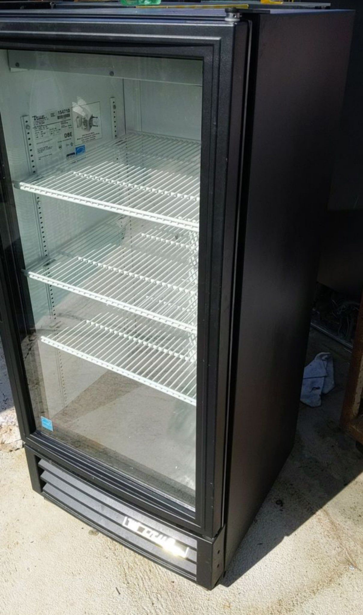 TRUE Commercial Beverage refrigerator