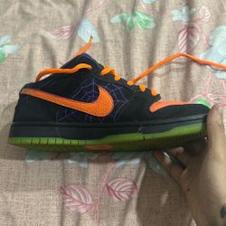 Nike Dunks Night Of Mischief 