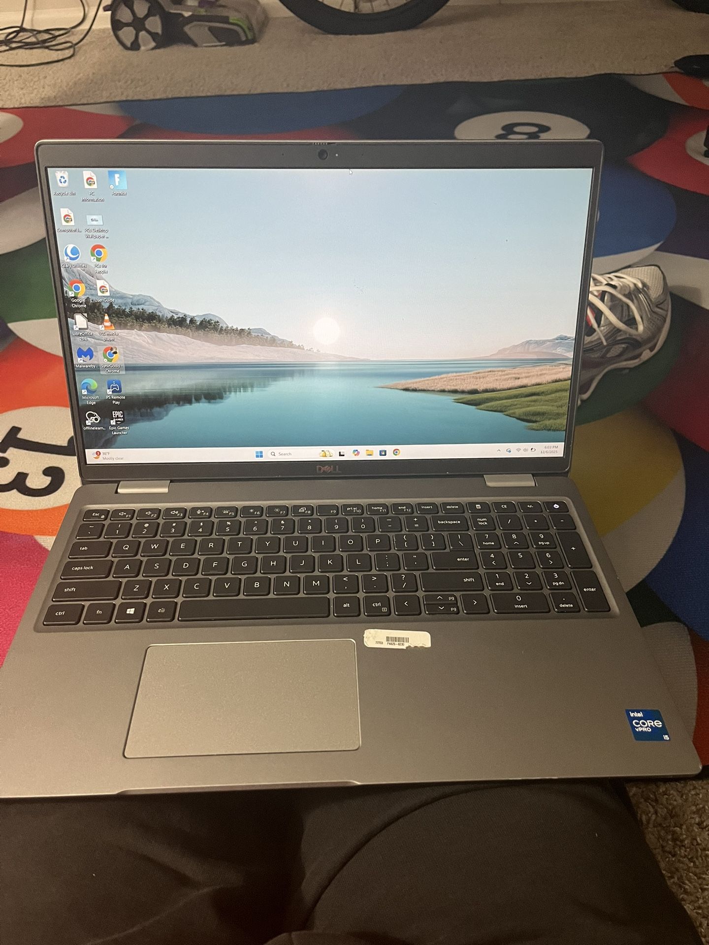 Dell Latitude 5520 Laptop 15.6’