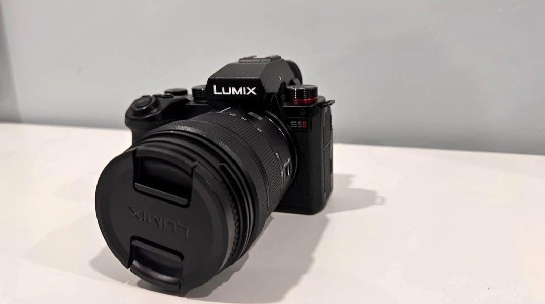 Lumix S5ll