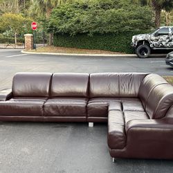 Couch/Sofa Sectional - Real Leather - Delivery Available 🚛