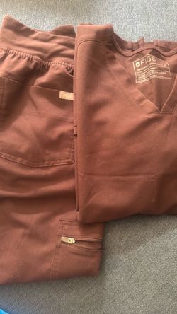 Figs scrubs- Espresso ☕️ $35