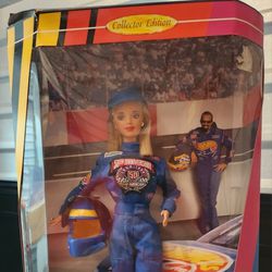 1998 50th Anniversary Nascar Barbie, NIB, #20442