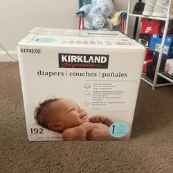 Kirkland Diapers Size 1