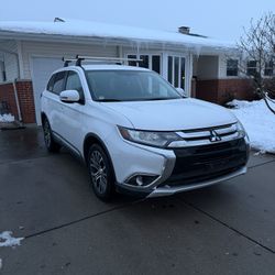 2016 Mitsubishi Outlander SE