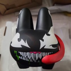 7" Venom Labbit Kidrobot