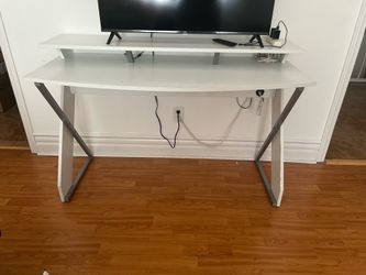 White Computer Desk with Shelf