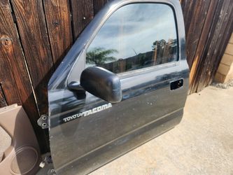 1997 TACOMA DRIVERS DOOR