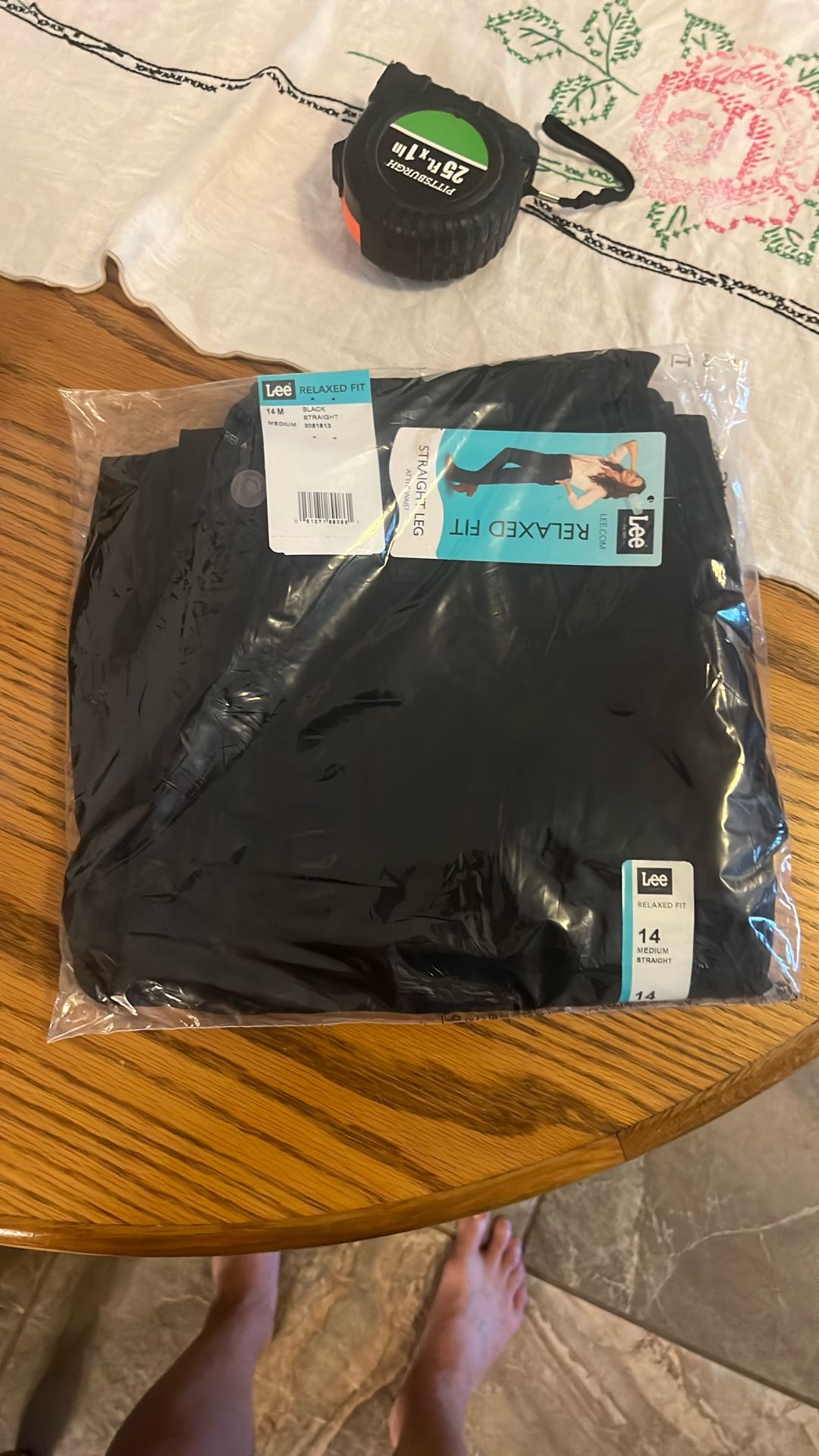 Ladies Black LEE Relaxed Fit Jeans 14 New
