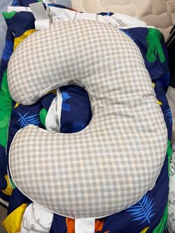 Boppy Pillows (2)