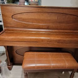 Samick Upright Piano