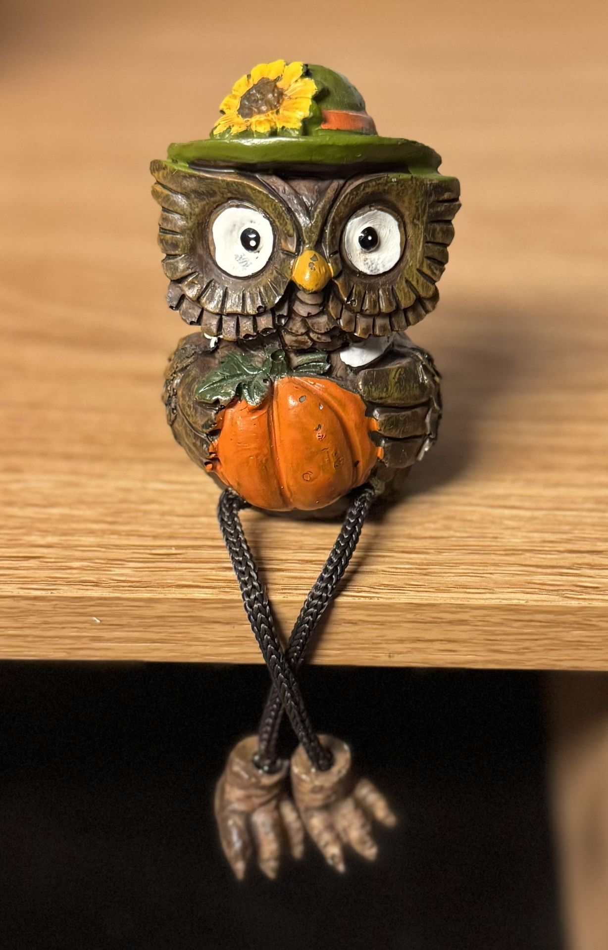 🚨Bargain: 🦉 Handcrafted Owl with Ceramic/Resin, Long Legs with Boots (new)