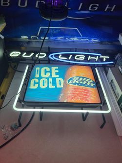 BUD LIGHT GLASS TUBE NEON LIGHT..WORKS GOOD 👍 TEST IT BEFORE YOU BUY IT..COMES WITH DIMMER ON IT..REALLY BRIGHT GREAT COLORS 👍...CHECK OUT MY PAGE F