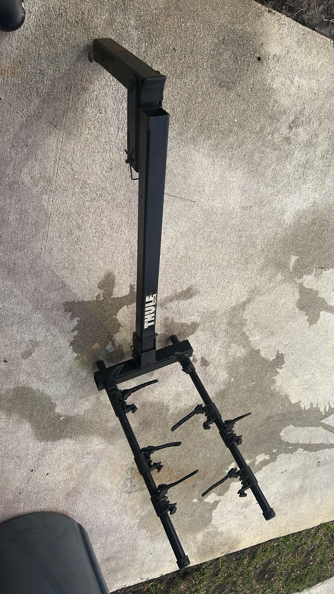 Thule Sweden SUV Bikes Rack For 4 Bikes