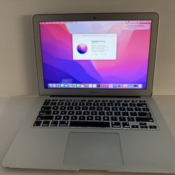 MacBook Air 13”i5-1.6GHZ 4 RAM 128SSD