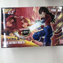 Bandai Super Saiyan 4 Vegeta Model Kit